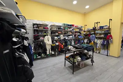 Attività Commerciale in vendita, Piazza dell'Alberone, Roma