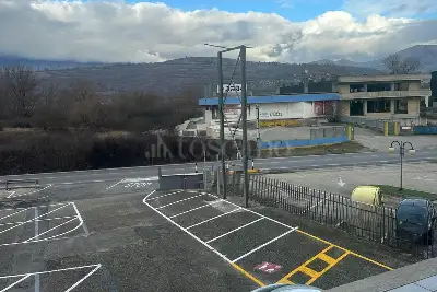 Negozio in affitto, Via Tiburtina Valeria, Avezzano