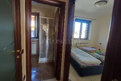 Villino a Schiera in vendita, Via Bazzanese, L'Aquila