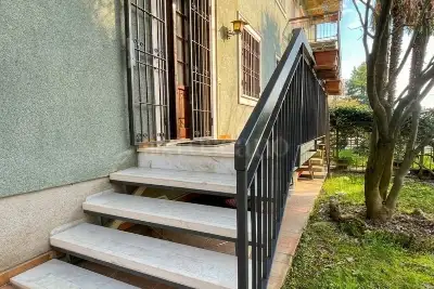 Casa in vendita, Via Egidio Dabbeni, Brescia