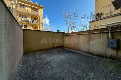 Casa in vendita, Via Martiri delle Fosse Ardeatine, Brindisi