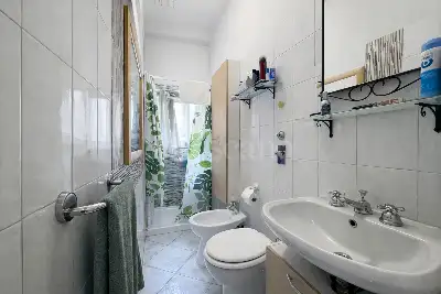 Casa in vendita, Via Bari, Milano