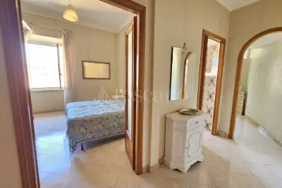 Casa in vendita, Via Taranto, Roma
