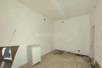 Magazzino in affitto, Via San Faustino, Viterbo