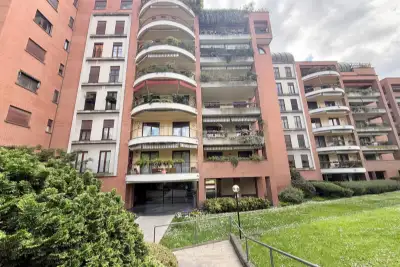 Casa in vendita, Via Adelaide Coari, Milano