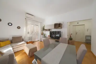 Casa in vendita, Via Filippo Meda, Roma