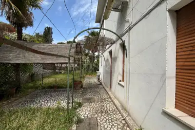 Villa in vendita, Stalettì, Stalettì