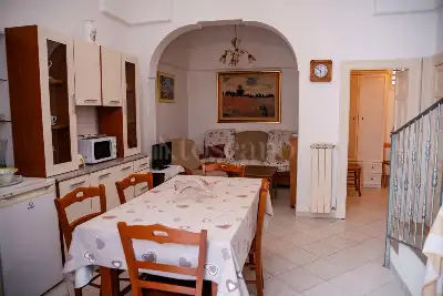 Casa Indipendente in vendita, Vico Bertrando Spaventa, Ostuni