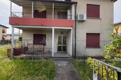 Casa in vendita, Via Chioggia, Pordenone