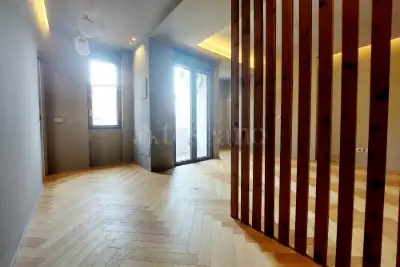 Casa in vendita, Via Luigi Veratti 12, Milano