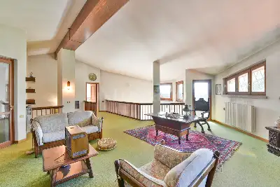 Villa in vendita, Via dei Frassini, Erba