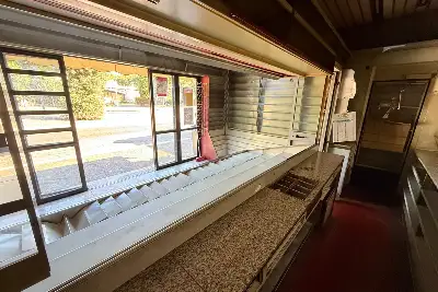 Attività Commerciale in affitto, Viale Beata Vergine Del Carmelo, Roma