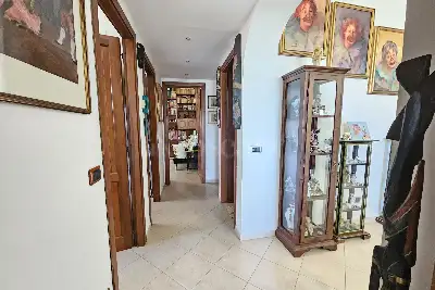 Casa in vendita, Via Rumenia, Pomezia