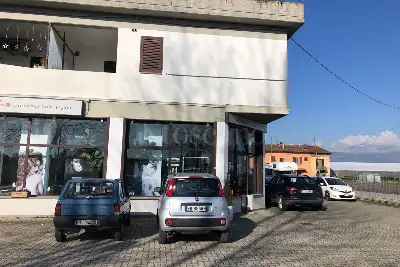 Capannone in vendita, Via Montalbano 2, Serravalle Pistoiese