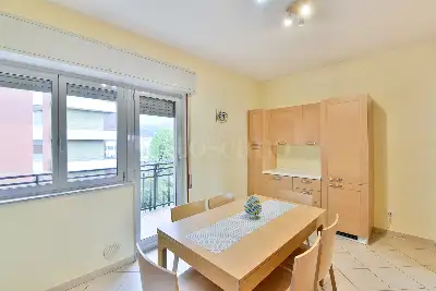 Casa in vendita, Via Dante, Erba