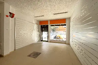 Negozio in affitto, Via Pietro Venturi , Roma