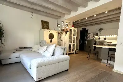 Casa in vendita, Via Caionvico, Brescia