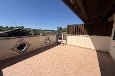 Casa in vendita, Via Torremaggiore, Pomezia