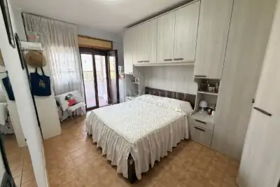 Casa in vendita, Piazzale Aldo Moro, Pomezia