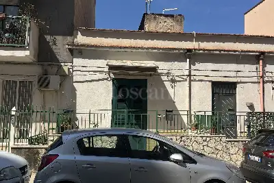 Casa Indipendente in vendita, Via Giuseppe Ingegneros, Palermo