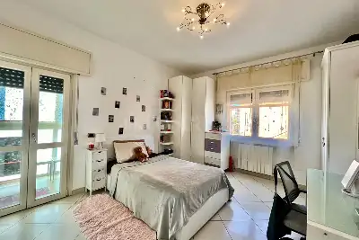 Villa Bifamiliare in vendita, Via Menasasso, Desenzano del Garda