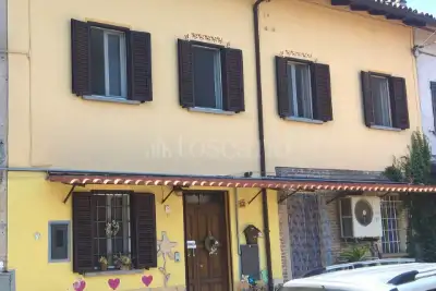 Casa Indipendente in vendita, Via A. Depretis, Bressana Bottarone