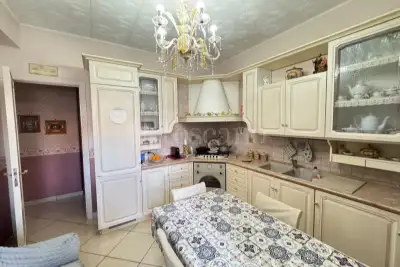 Casa in vendita, Via Orchidea, Catania