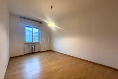 Casa in vendita, Via Gianfranco Zuretti, Milano