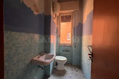 Casa in vendita, Via Piero Colonna, Roma