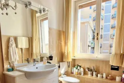 Casa in vendita, Viale Italia, Brescia