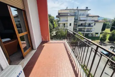 Casa in vendita, Via Vittorio Locchi, Brescia