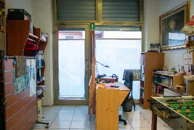 Negozio in vendita, Via Turati , Corsico