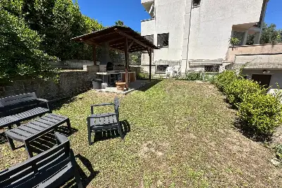 Villa in vendita, via Alessandro Santini,, Roma