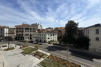 Casa in vendita, Via Santa Sofia, Milano