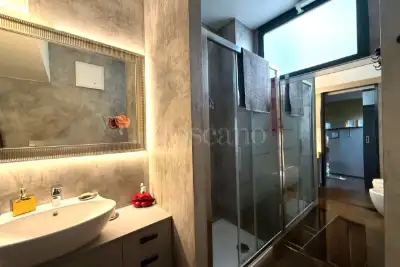 Casa in vendita, Via Achille Bizzoni, Milano