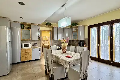 Villa in vendita, Via Calcara, Aci Bonaccorsi