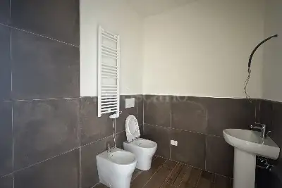 Casa in vendita, Via Beniamino Franklin, Prato