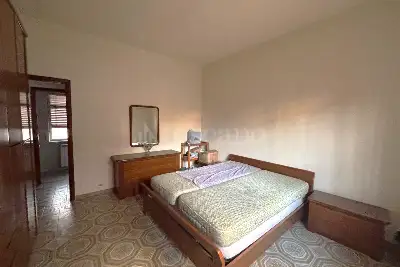 Palazzo in vendita, Via Giarre, Mascalucia