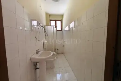 Casa in vendita, Via Vespasiano, Brindisi