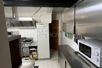 Attività Commerciale in vendita, Via dei Termini, Siena