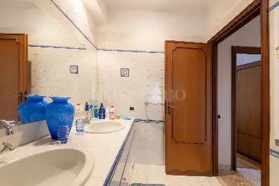 Casa in vendita, Via Gino Funaioli, Roma