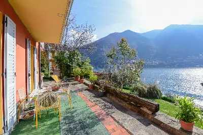 Villa Plurifamiliare in vendita, Via Germanello, Laglio