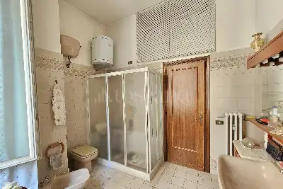 Casa in vendita, Via Magnagrecia, Roma