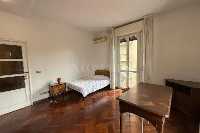 Casa in vendita, Viale Caduti in Guerra, Modena