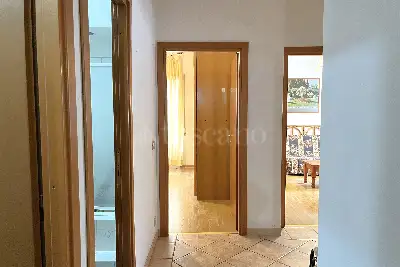 Casa in vendita, Via Caprese, Roma