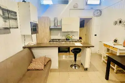 Magazzino in vendita, Via Giulio Salvadori , Roma