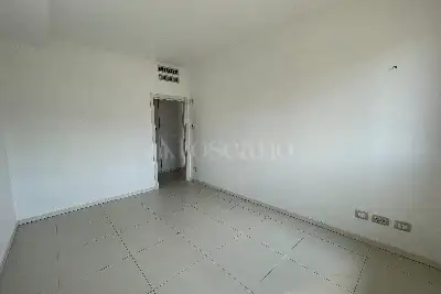 Casa in vendita, Via Cosenz , Milano