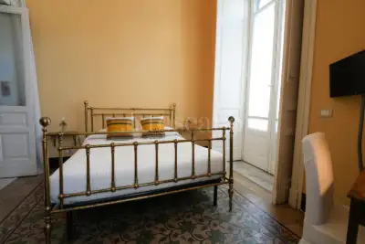 Palazzo in vendita, Via Transito, Catania