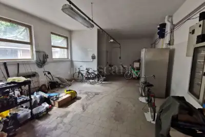 Laboratorio in vendita, Via Alessandro Manzoni, Casteggio