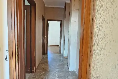 Casa in vendita, Via Montello, Brescia